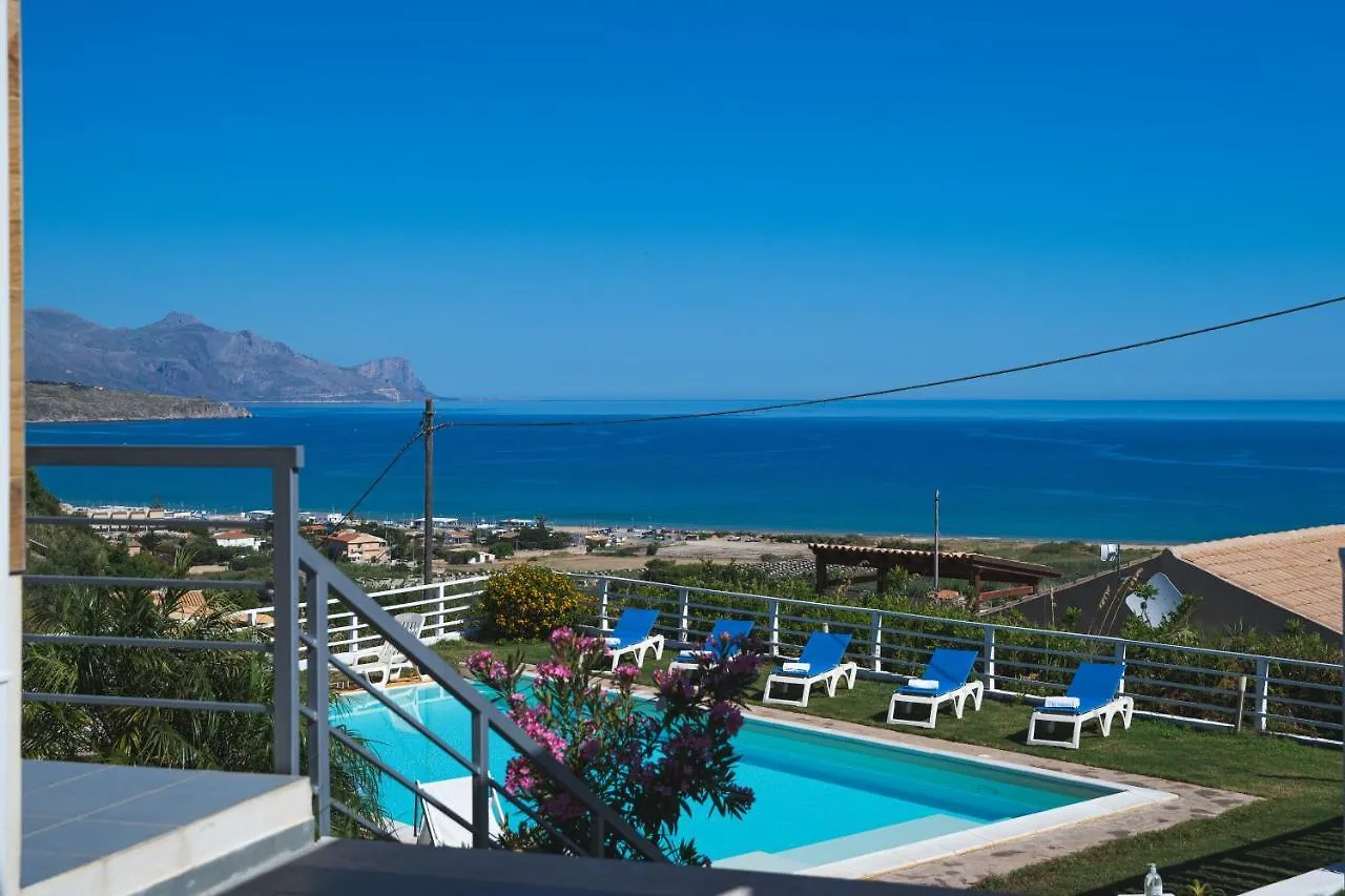 Casa Azul Bed and Breakfast Castellammare del Golfo 3*,  Italië