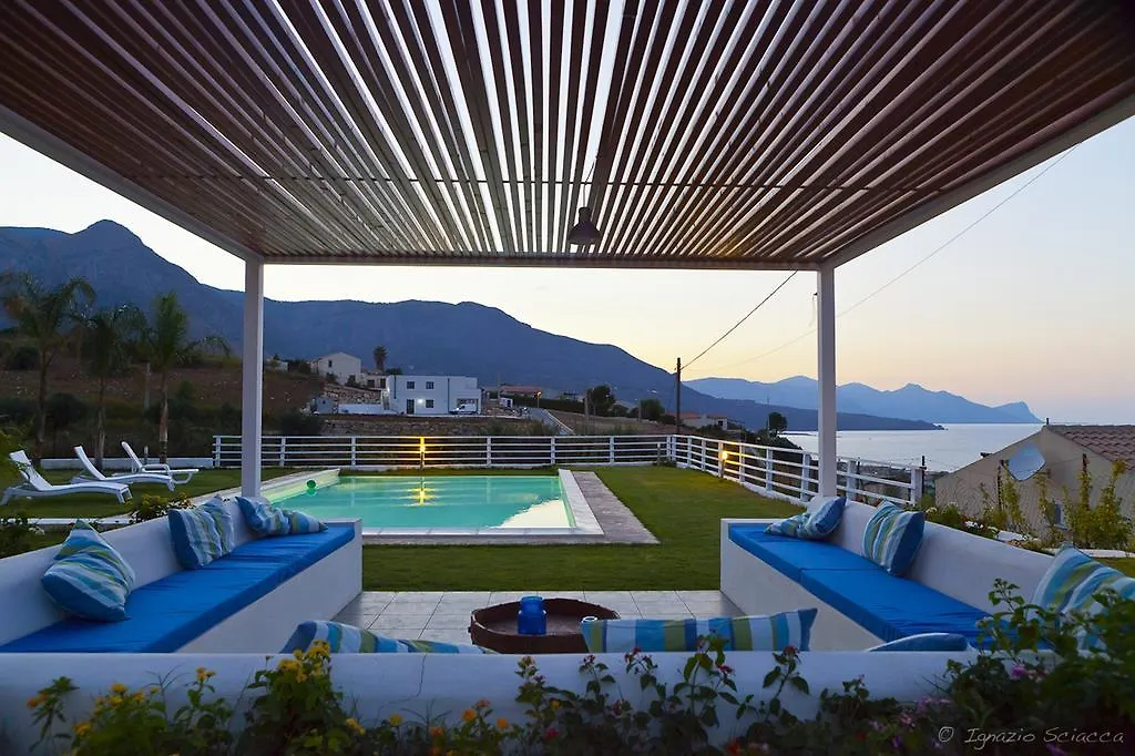 Casa Azul Bed and Breakfast Castellammare del Golfo